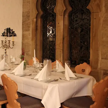 מלון Parkhotel Altes Kaffeehaus 3*